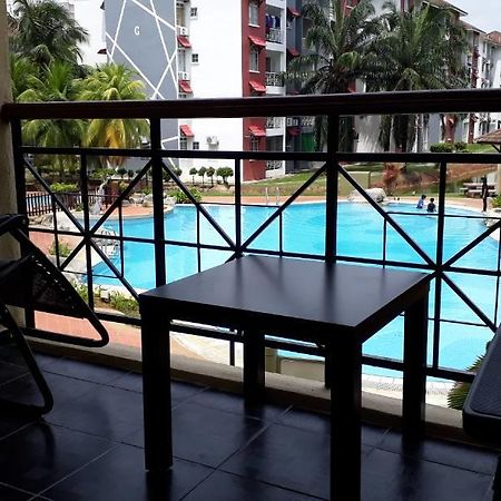 Pd perdana condo resort Porto Dickson Exterior foto